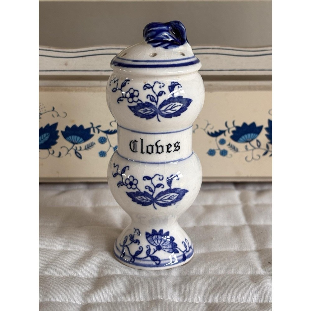 1950s Arnart Blue Onion Porcelain Spice Jars with Wooden Wall Rack & Drawers - Picture 10 of 16